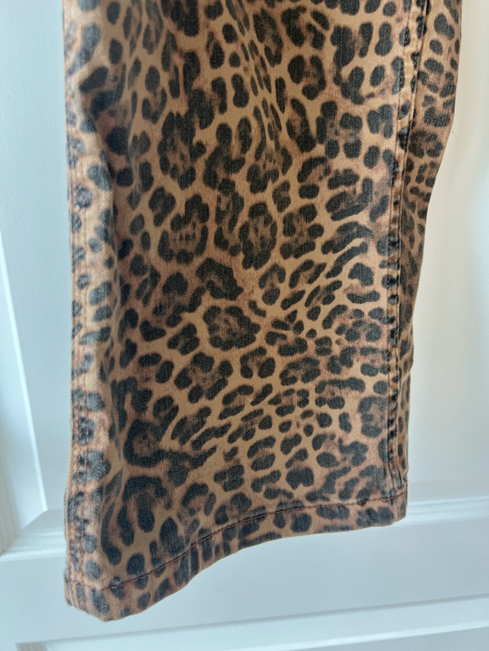 Gap Brown Leopard Print Carpenter Pants Straight Leg Mid Rise Utility Size 4/28 - Picture 5 of 12